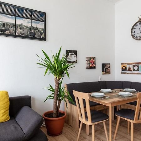 Sunny Renovated Apartment Close To Downtown Wien Ngoại thất bức ảnh