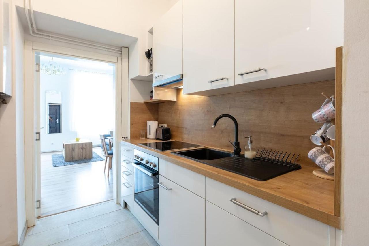 Sunny Renovated Apartment Close To Downtown Wien Ngoại thất bức ảnh