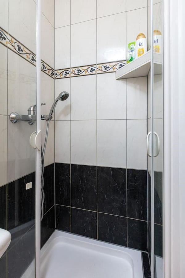 Sunny Renovated Apartment Close To Downtown Wien Ngoại thất bức ảnh